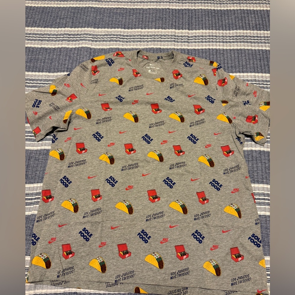Nike Tee - Xl